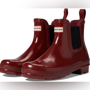 SOLD Hunters WOMEN'S ORIGINAL GLOSS CHELSEA BOOTS (NWT)